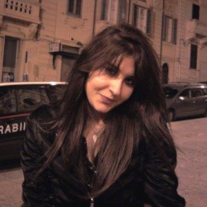 Foto di Simona, Tutor privato/Aiuto compiti a Lonate pozzolo