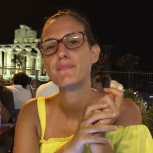Foto di Roberta, Tutor privato/Aiuto compiti a Cunardo
