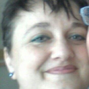 Foto di Ylenia, Tutor/Aiuto Compiti di Gruppo a Pomezia